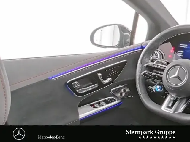 Mercedes-Benz EQE 43