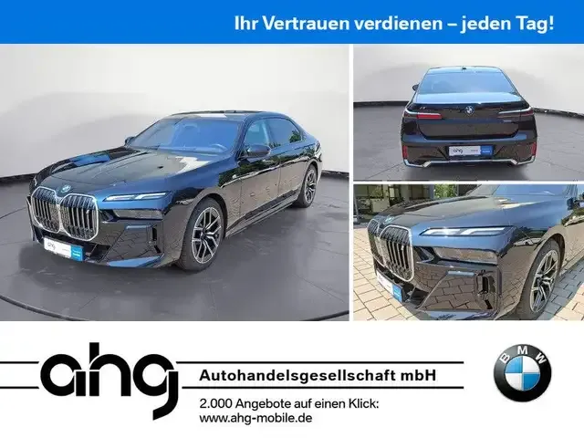 BMW i7