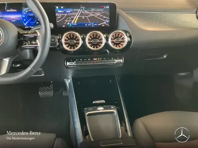 Mercedes-Benz EQA 350