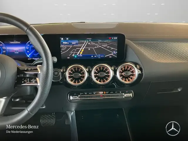 Mercedes-Benz EQA 350