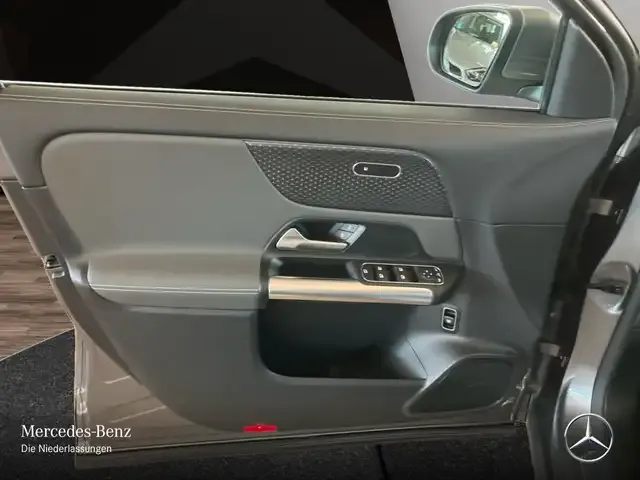 Mercedes-Benz EQA 350