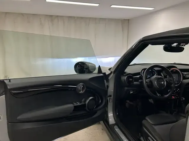 MINI Cooper S Cabrio