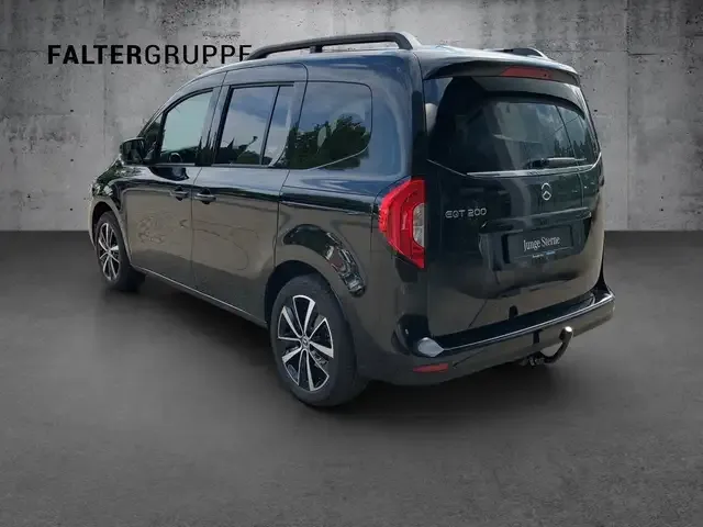 Mercedes-Benz EQT