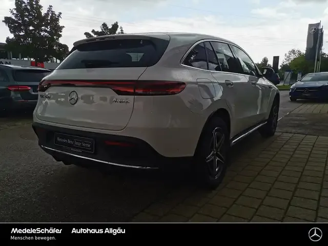 Mercedes-Benz EQC 400