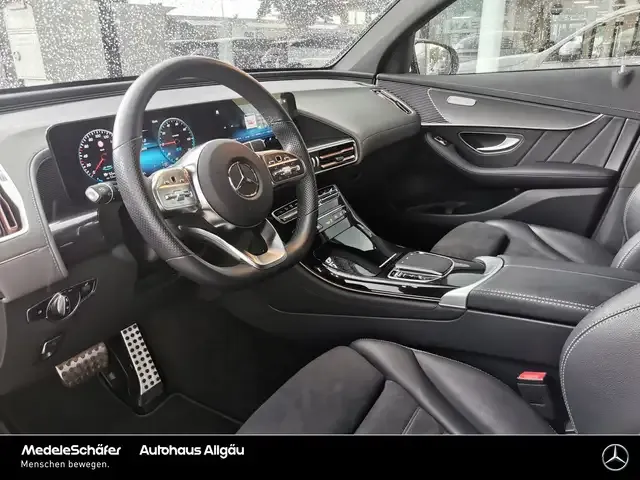 Mercedes-Benz EQC 400