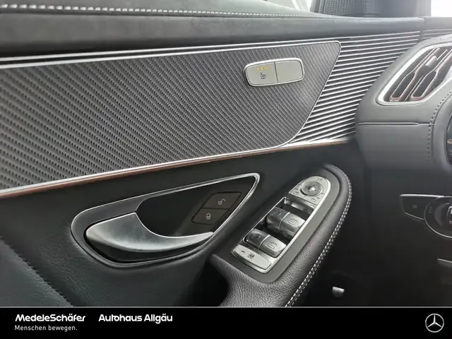 Mercedes-Benz EQC 400