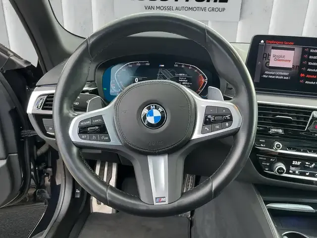 BMW 530