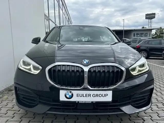 BMW 118