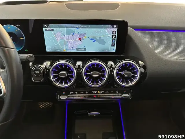Mercedes-Benz EQA 250