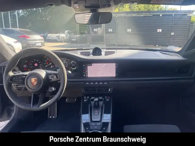 Porsche 992