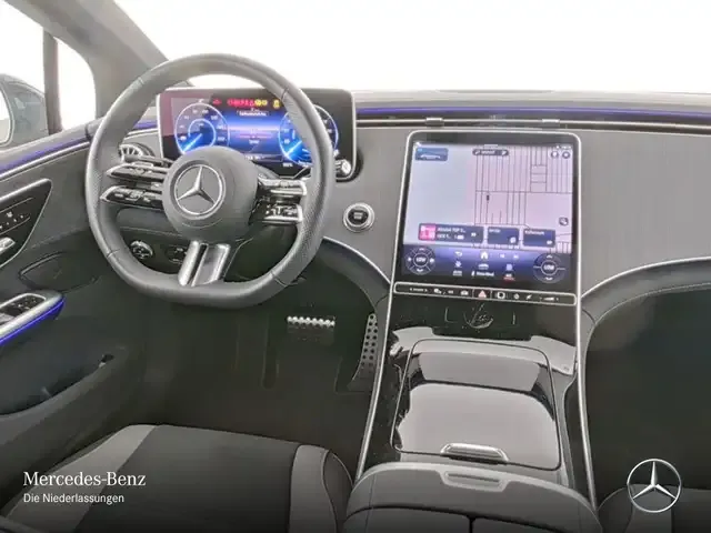 Mercedes-Benz EQE 300