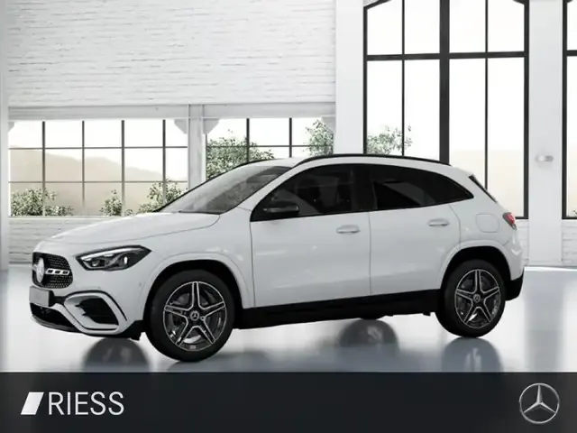 Mercedes-Benz GLA 220