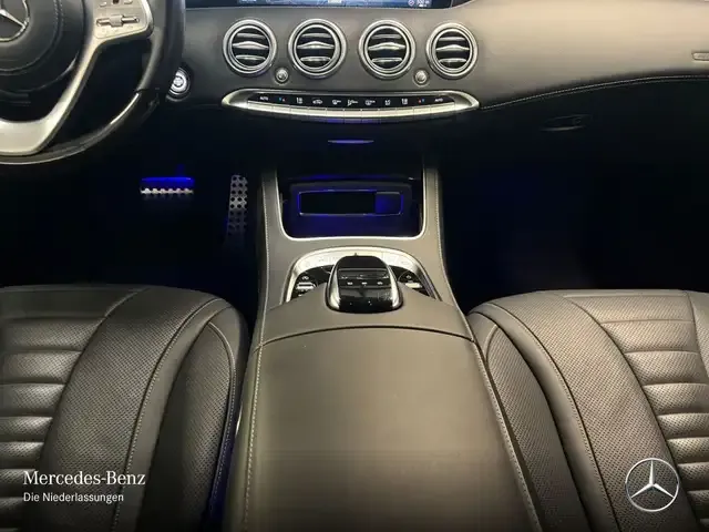 Mercedes-Benz S 560