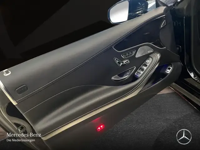 Mercedes-Benz S 560