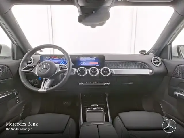 Mercedes-Benz EQB 350