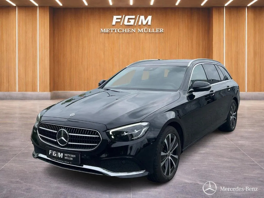 Mercedes-Benz E 300