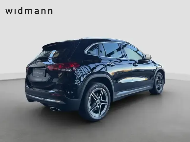Mercedes-Benz GLA 250