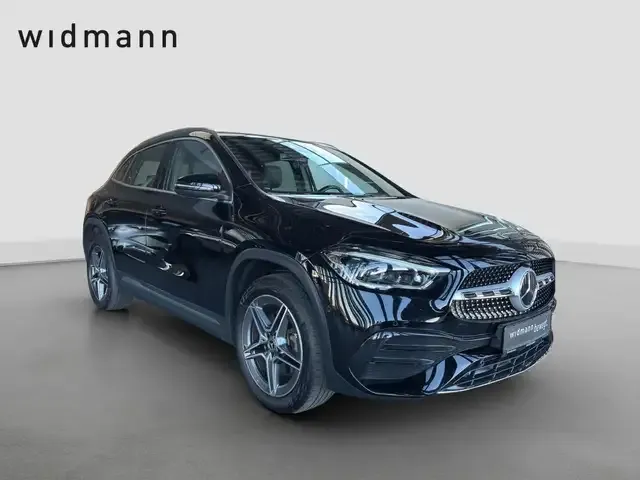 Mercedes-Benz GLA 250
