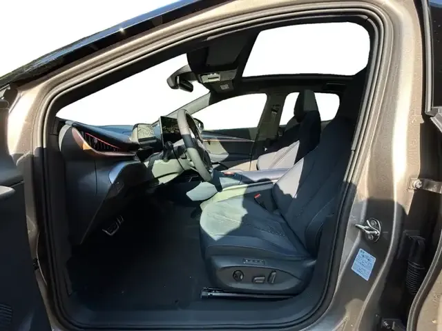 CUPRA Tavascan