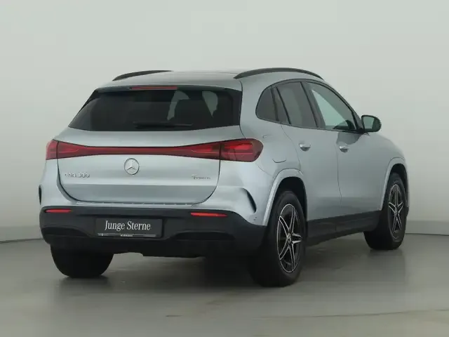 Mercedes-Benz EQA 300