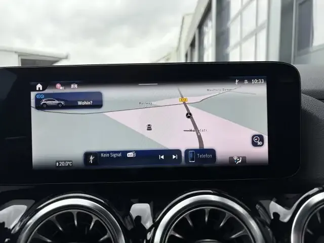 Mercedes-Benz EQA 300