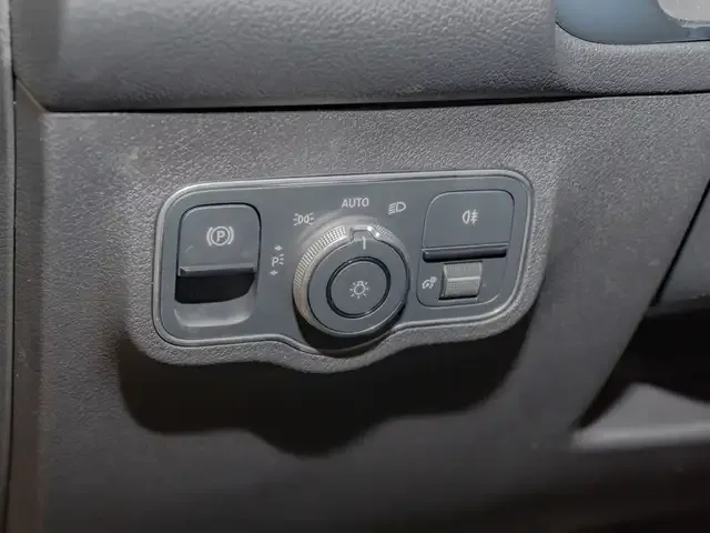 Mercedes-Benz GLB 250