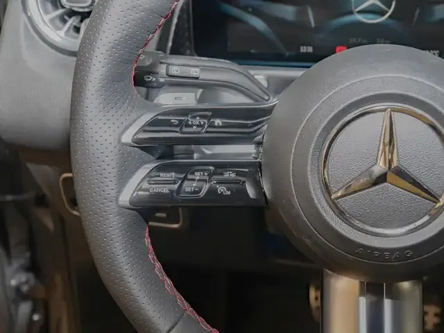 Mercedes-Benz GLB 250