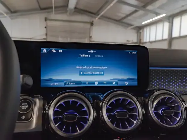 Mercedes-Benz GLB 250