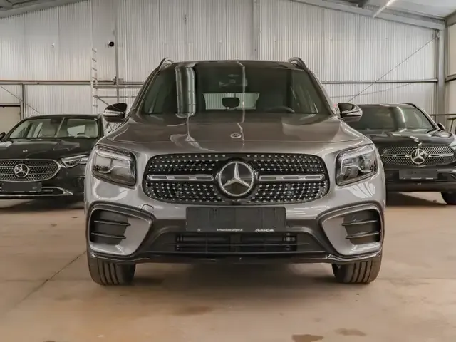 Mercedes-Benz GLB 250