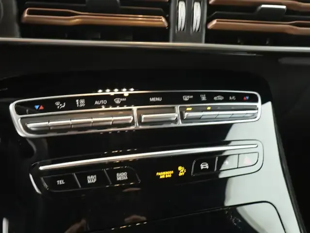 Mercedes-Benz EQC 400