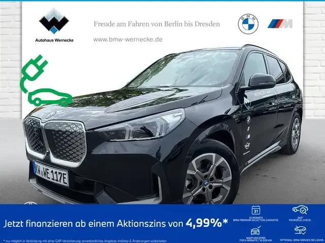 BMW iX1