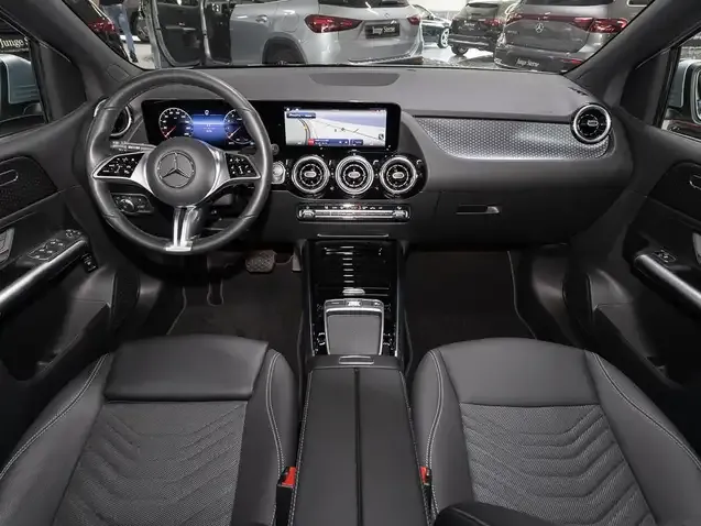 Mercedes-Benz B 200