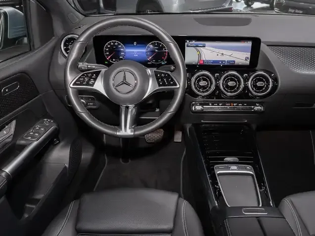 Mercedes-Benz B 200