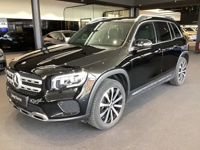 Mercedes-Benz GLB 200