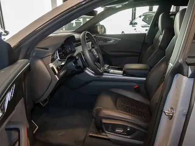 Audi RS Q8