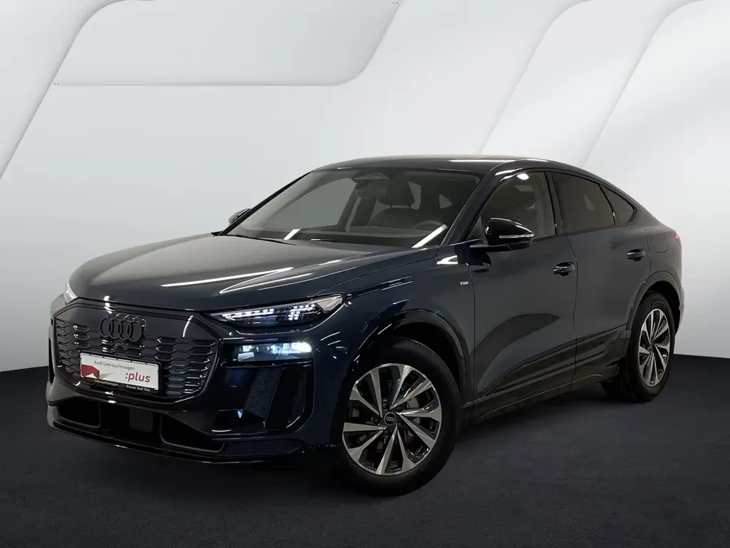 Audi Q6