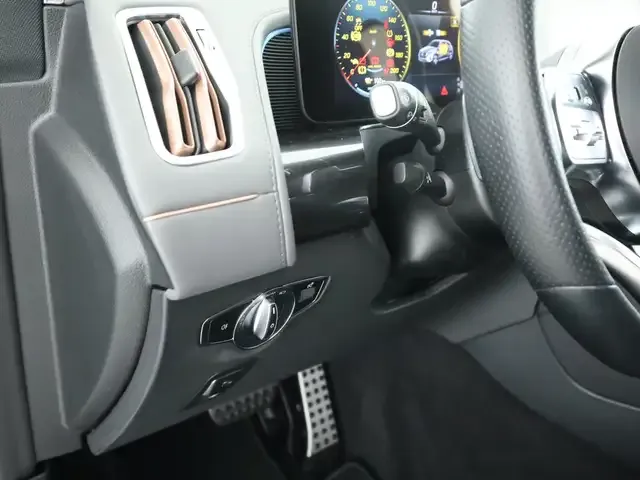 Mercedes-Benz EQC 400