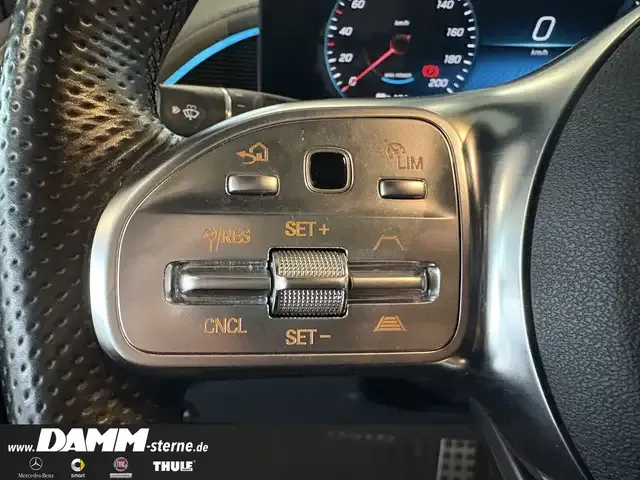 Mercedes-Benz EQC 400