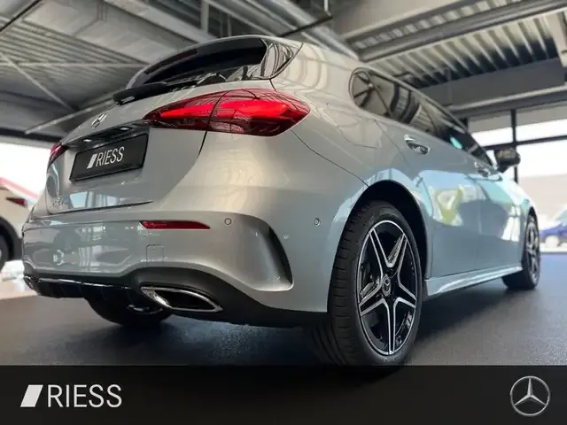 Mercedes-Benz A 250