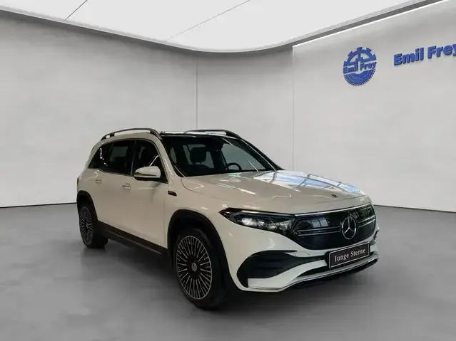 Mercedes-Benz EQB 300