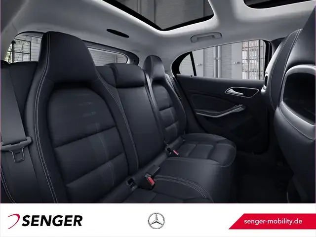 Mercedes-Benz GLA 200