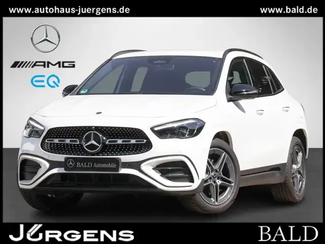 Mercedes-Benz GLA 220