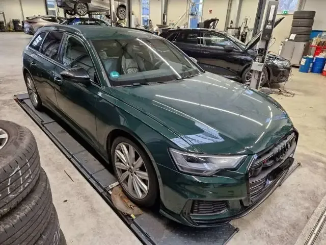 Audi S6