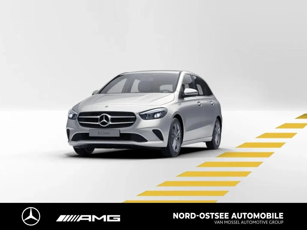 Mercedes-Benz B 220