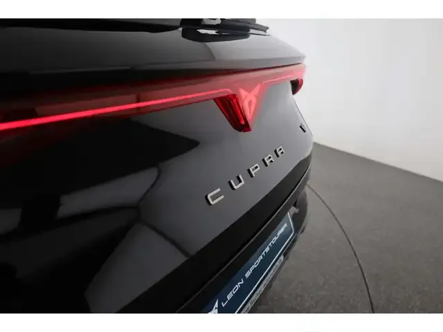 CUPRA Leon