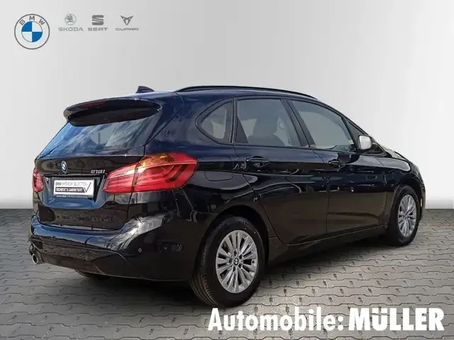 BMW 218