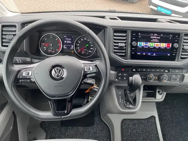 Volkswagen Grand California