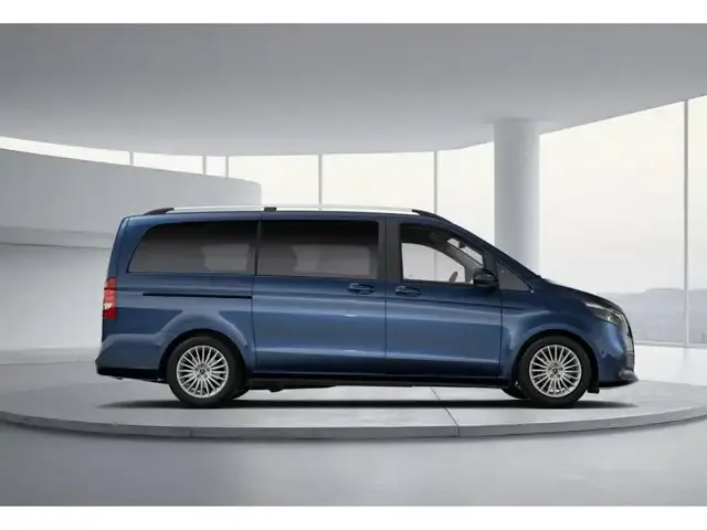 Mercedes-Benz V 220