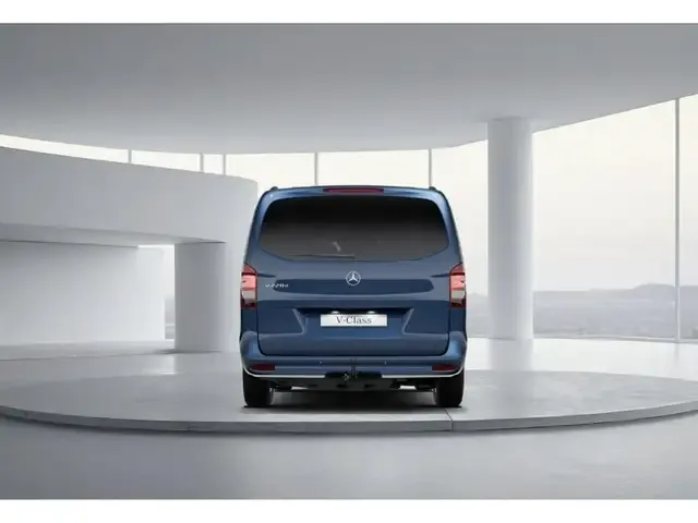 Mercedes-Benz V 220