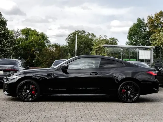 BMW 440